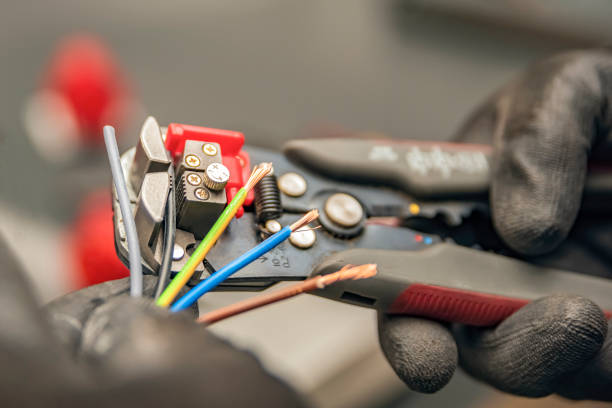Best Local Electrician Companies  in Tipton, IN